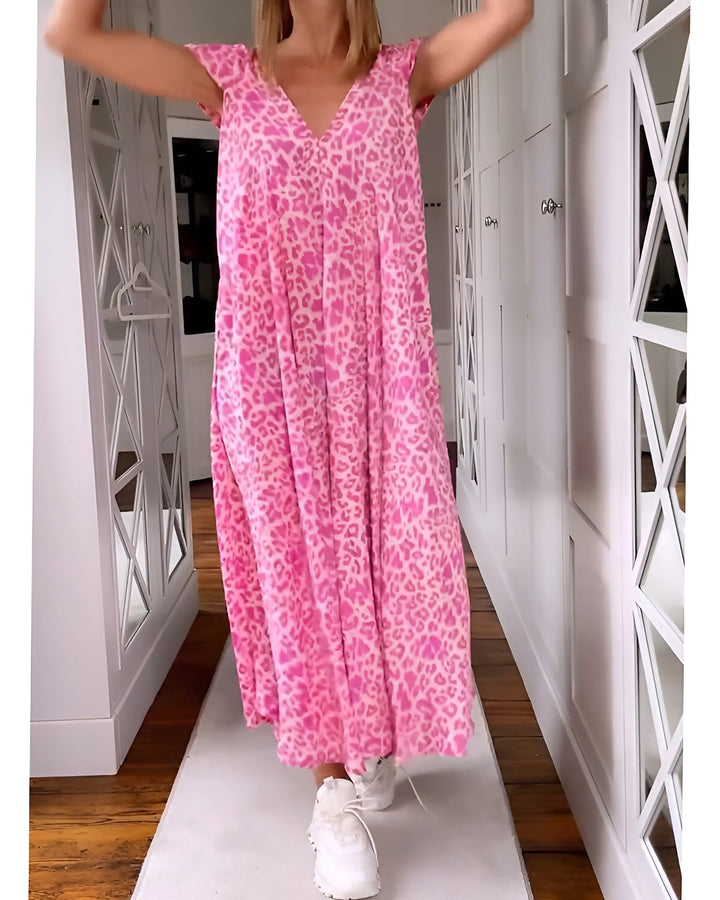 Véronique | Long V-neck Dress in Short Sleeve Leopard Print