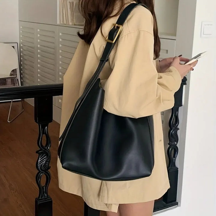 Ladies shoulder and crossbody minimalist bag