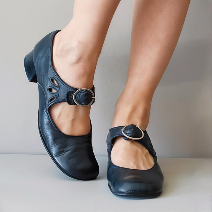 Lizzy | Luxe Sandals